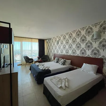 Moreno Guest house *