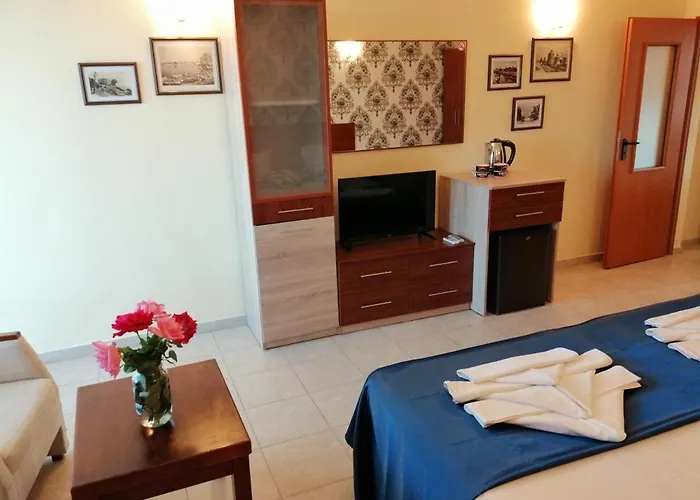 Moreno Πανσιόν