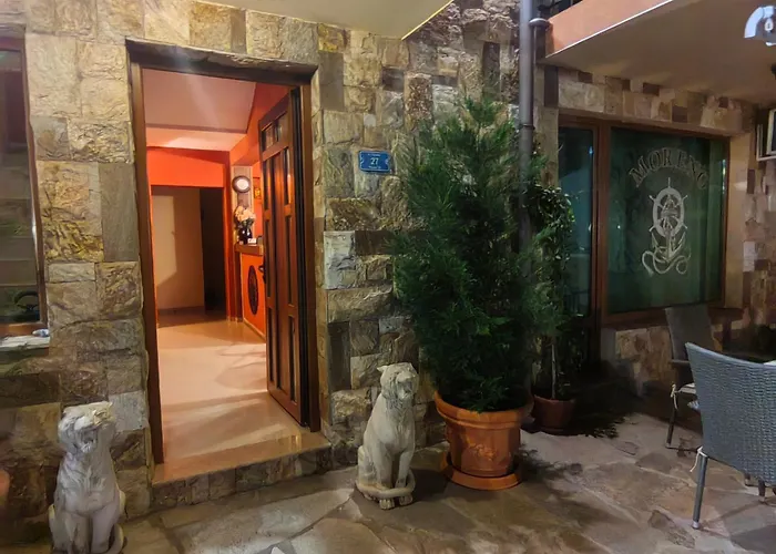 Πανσιόν Moreno Σωζόπολη